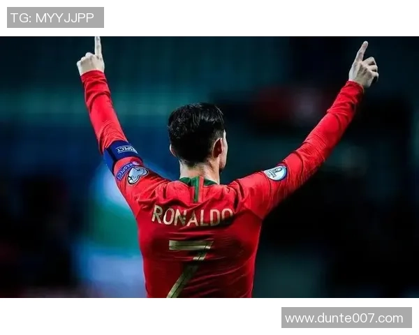 德甲足球球星卡收藏趋势与价值解析全面探索球迷热爱的独特魅力 德甲足球球星卡收藏趋势与价值解析全面探索球迷热爱的独特魅力