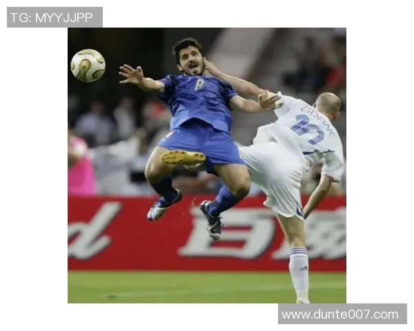 足球球星爆笑日常大揭秘之场上场下的奇葩搞笑动画秀 足球球星爆笑日常大揭秘之场上场下的奇葩搞笑动画秀